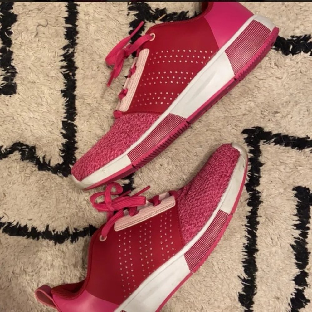 2/$50✨ Adidas sneakers